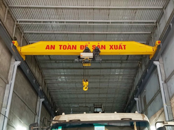 Cầu trục dầm đơn 3 tấn